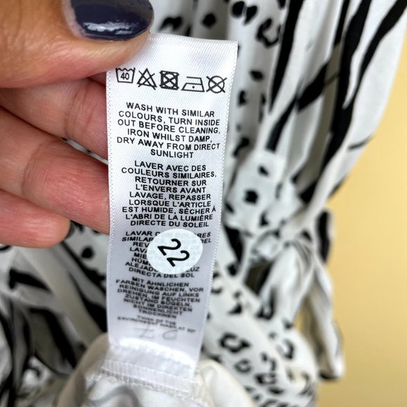 NEW Asos Mixed Print Sundress Fit & Flare Dress 8 - Picture 7 of 9